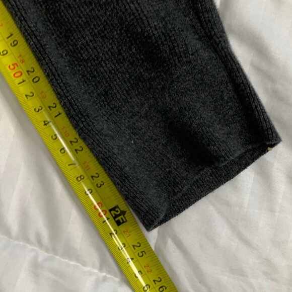 Banana Republic Mens Dark Grey Sweater - Picture 11 of 11